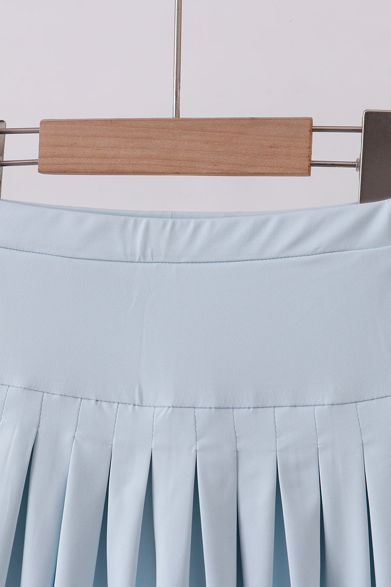 Sky pleated skort