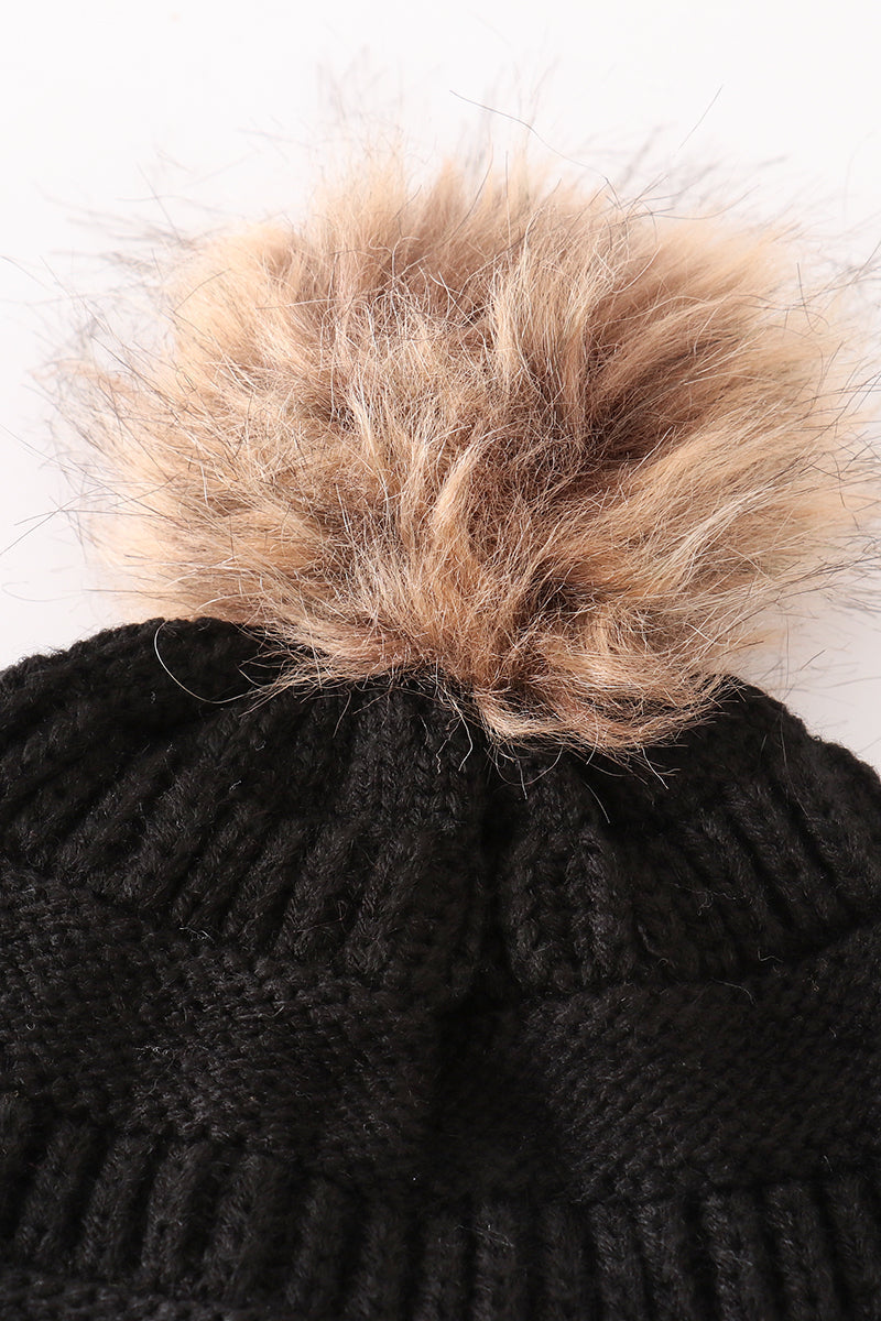 Black pompom cable beanie hat