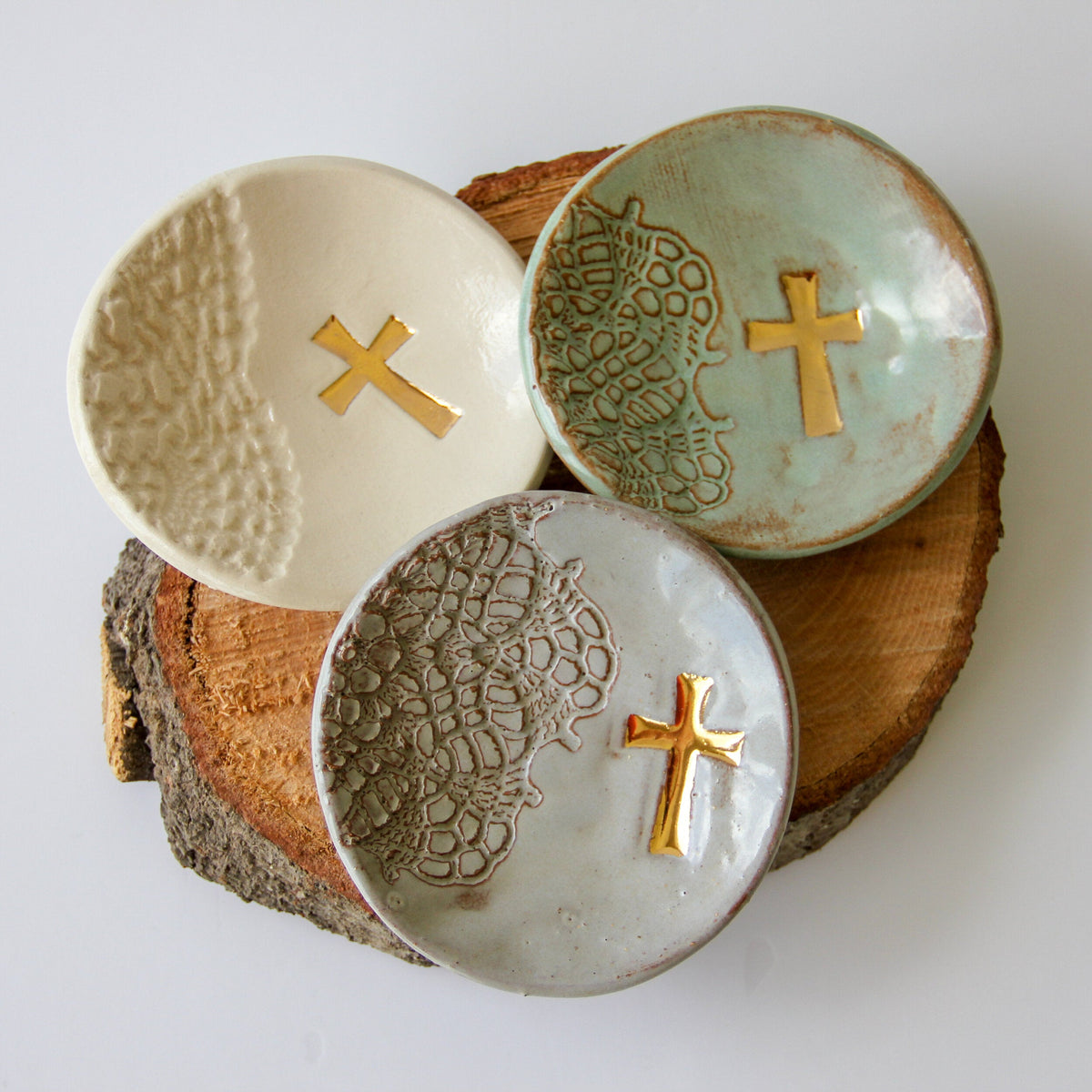 Cross Ring Dish